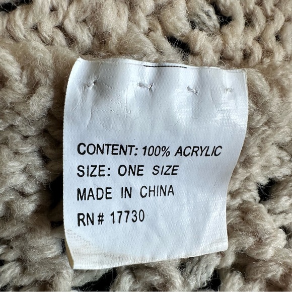 Boho Crochet Knit Fringe Cream Off Shoulder Poncho-Style Sweater | S/M - Picture 3 of 7